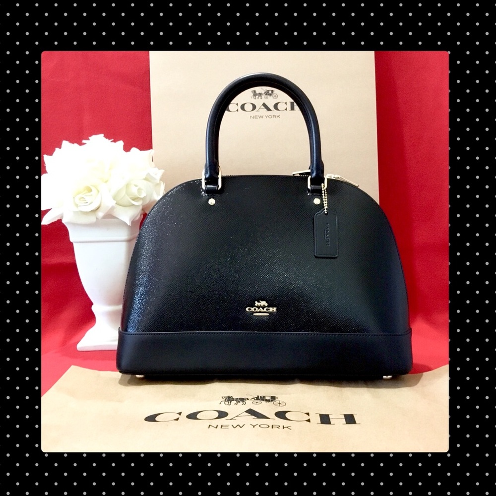 Coach Sierra Large F31352 Black Patent Crossgrain